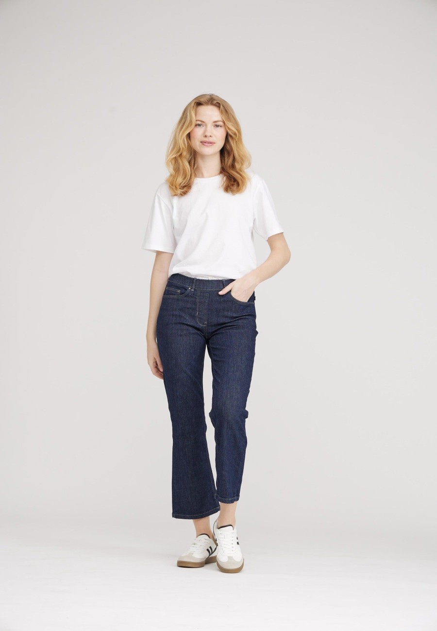 Silhouette Laurie | Helen Straight - Extra Short Length - Dark Blue Denim