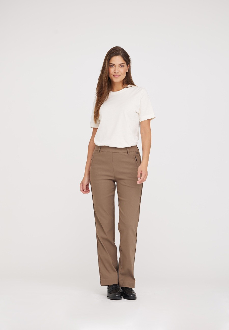 Silhouette Laurie | Leonora Straight - Medium Length - Chocolate Chip