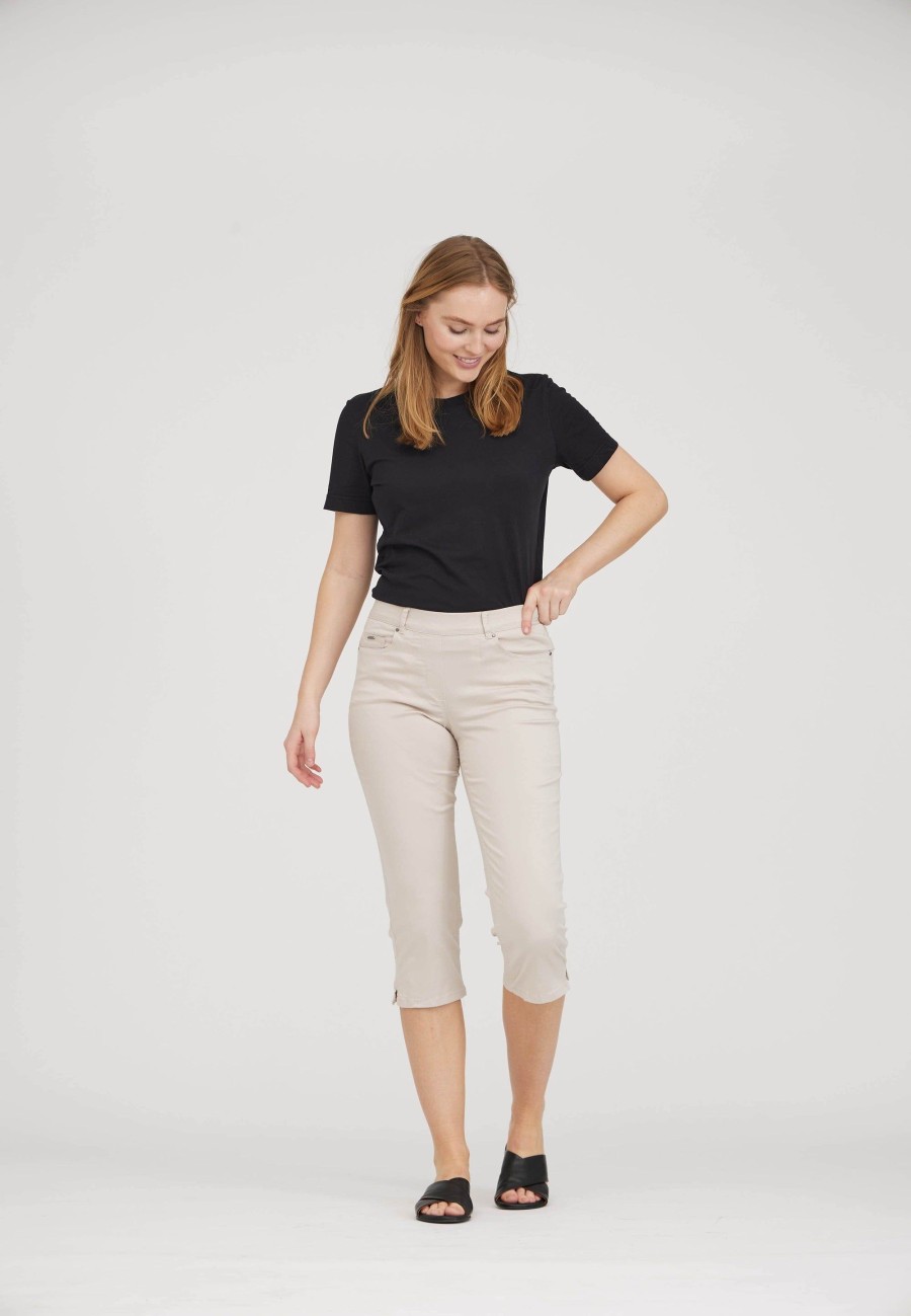 Silhouette Laurie | Hannah Regular Capri Medium Length - Grey Sand