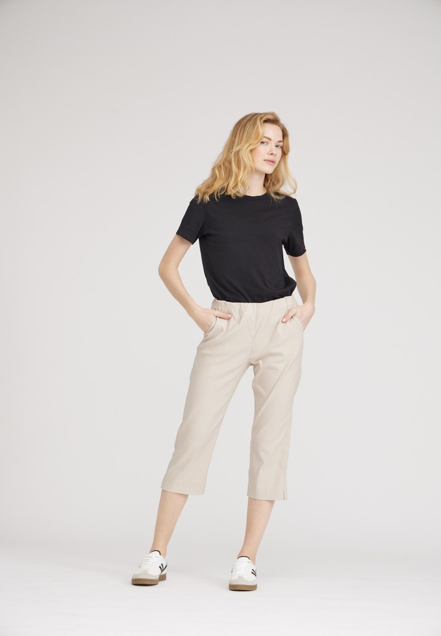 Silhouette Laurie | Taylor Regular Capri Medium Length - Grey Sand