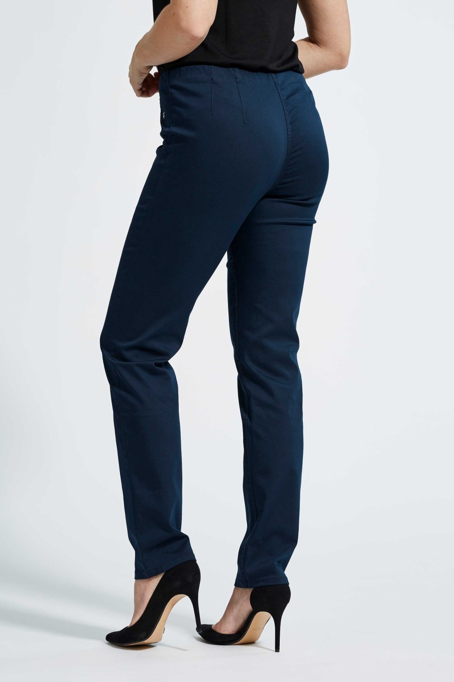 Silhouette Laurie | Betty Regular - Medium Length - Navy