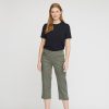 Silhouette Laurie | Hannah Regular Capri Medium Length - Dark Shadow